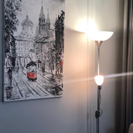 Lux Apartment Ruska 利沃夫 外观 照片